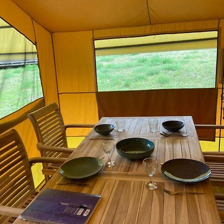 Oh! Campings - Camping Paradis A L'Ombre Des Tilleuls Peyrouse Extérieur photo